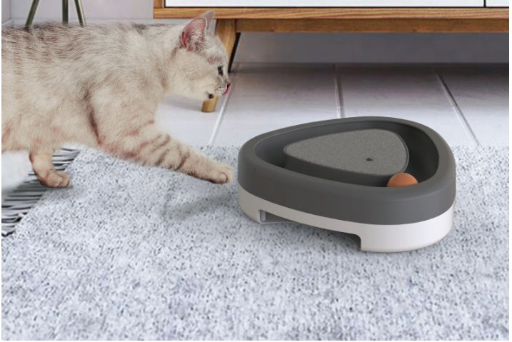 Pet Smart Electric Interactive Triangle Turntable Scratcher Toy