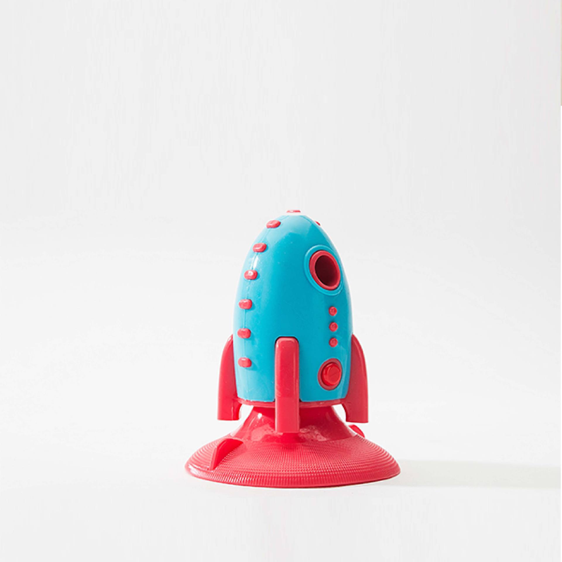 Pet Rocket Shaped Food Dispensing Bite Resistant Toy